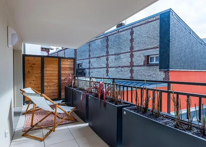 Cours Morny Довиль