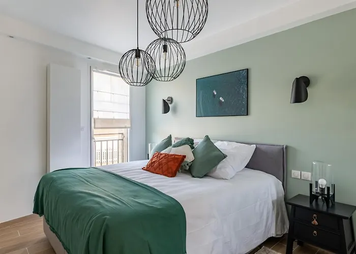 Cours Morny Довиль