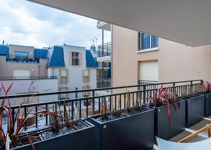 Апартаменты Cours Morny Довиль