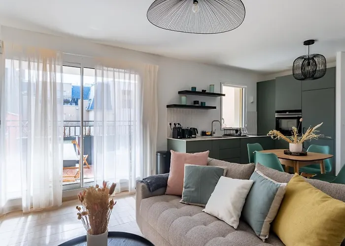 Cours Morny Ντοβίλ